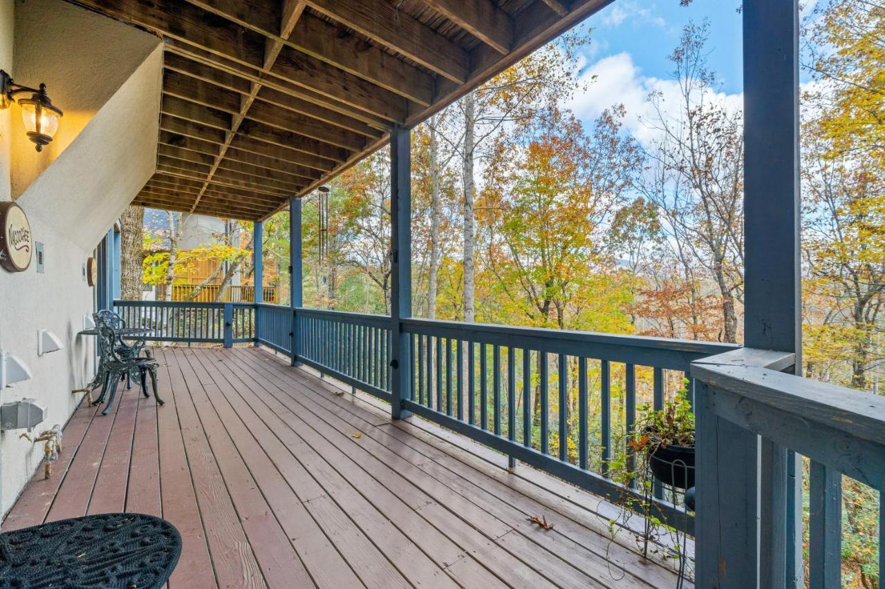 Nacoochee Apartment Helen Bagian luar foto